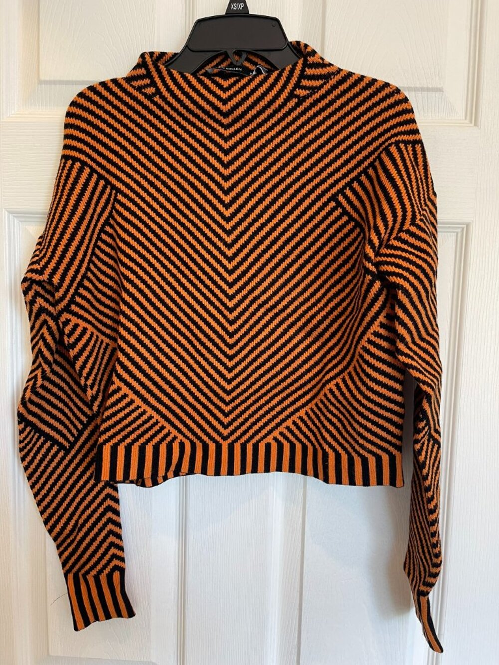Karen Millen sweater, size xs